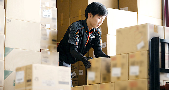 ドライバー荷役サービス